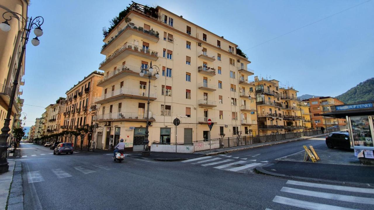 B&B Enselude Salerno Exterior foto
